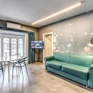Lady Diamond Apartment